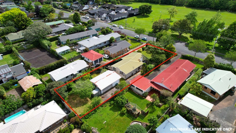 19 Herbert Road, Queenwood, Hamilton - Carousel 1