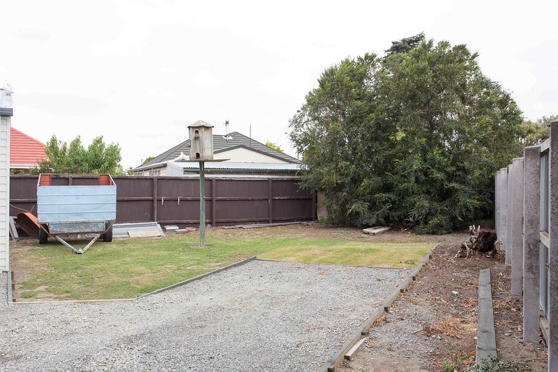 12 Gilberthorpes Road, Islington, Christchurch - Carousel 23