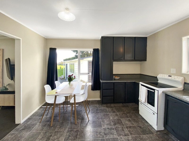 97 Benmore Avenue, Cloverlea, Palmerston North - Carousel 2