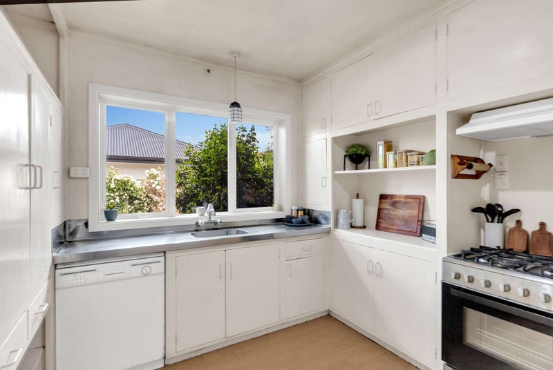 17 Harrison Street, Allenton, Ashburton - Carousel 2