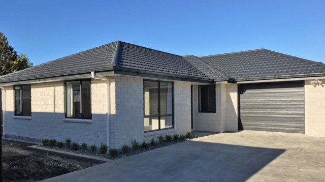 719A Maxville Drive, Parkvale, Hastings - Carousel 1