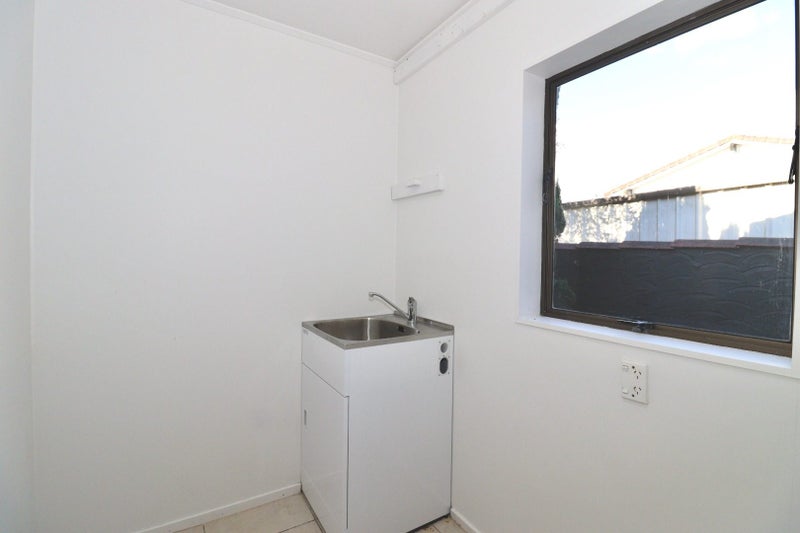 8 Raddock Place, Farm Cove, Auckland - Carousel 17