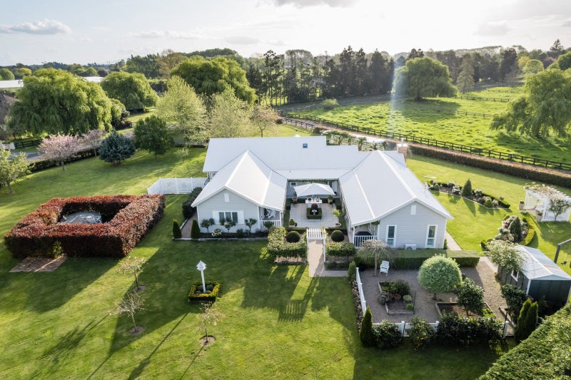 41 Catra Place, Matangi, Hamilton - Carousel 2