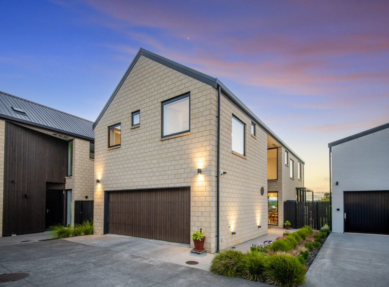 32 Nevill Road, Hobsonville, Auckland - Carousel 1