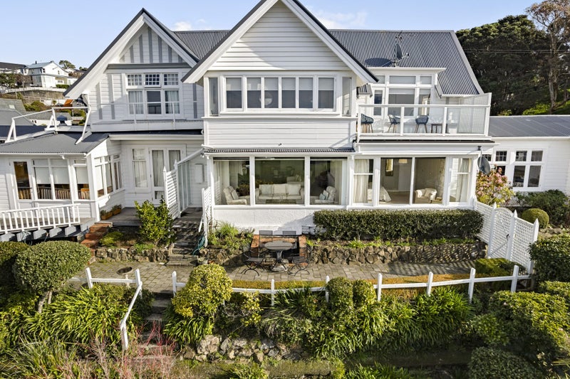 25 Rawhiti Terrace, Kelburn, Wellington - Carousel 1