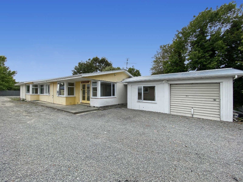 6 Clonbern Place, Upper Riccarton, Christchurch - Carousel 1