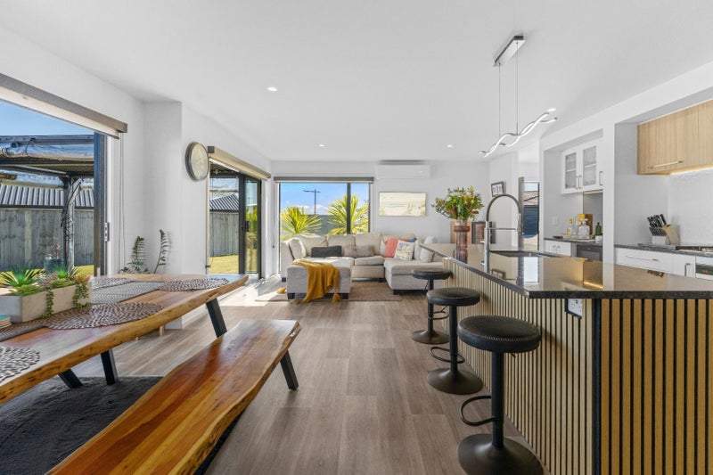 18 Wai Terrace, Wharewaka, Taupo - Carousel 2