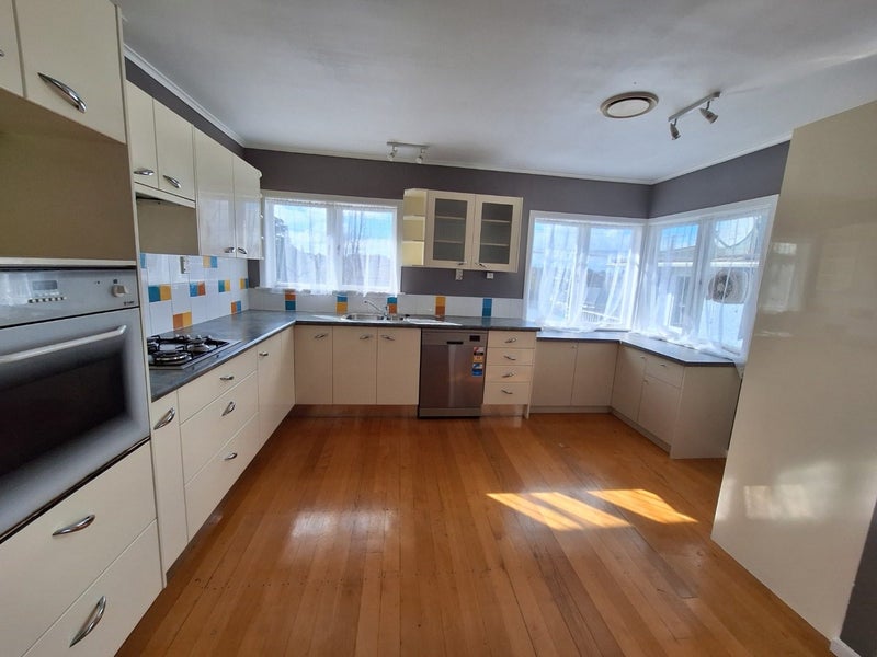 29 Coxhead Road, Manurewa, Auckland - Carousel 2