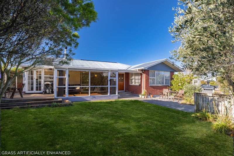 8 Eros Place, North New Brighton, Christchurch - Carousel 1