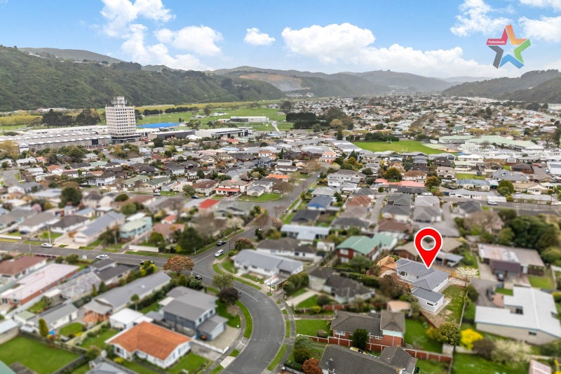 41 Holyoake Crescent, Avalon, Lower Hutt - Carousel 25