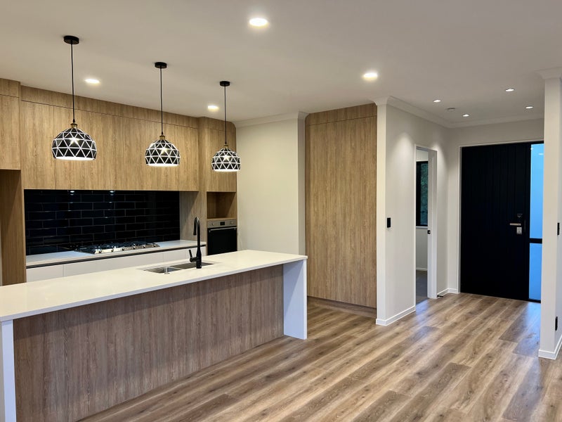 109 Station Road, Kumeu - Carousel 1