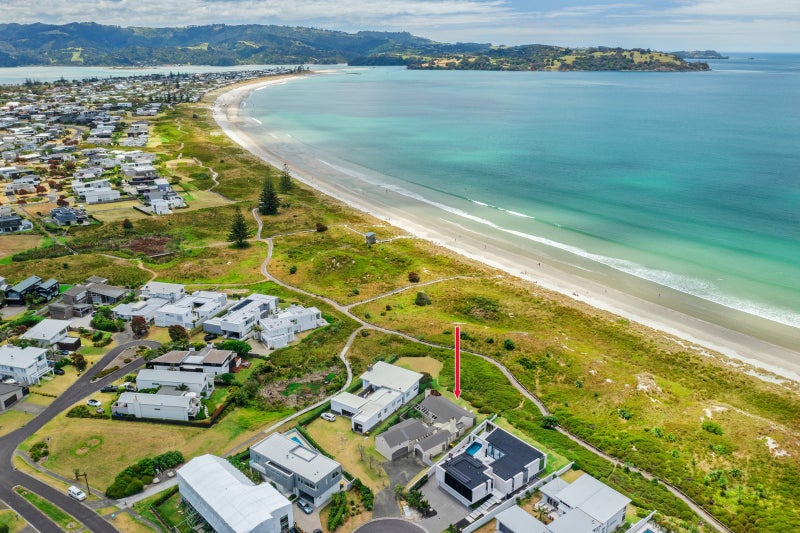 7 Kutai Lane, Warkworth - Carousel 1