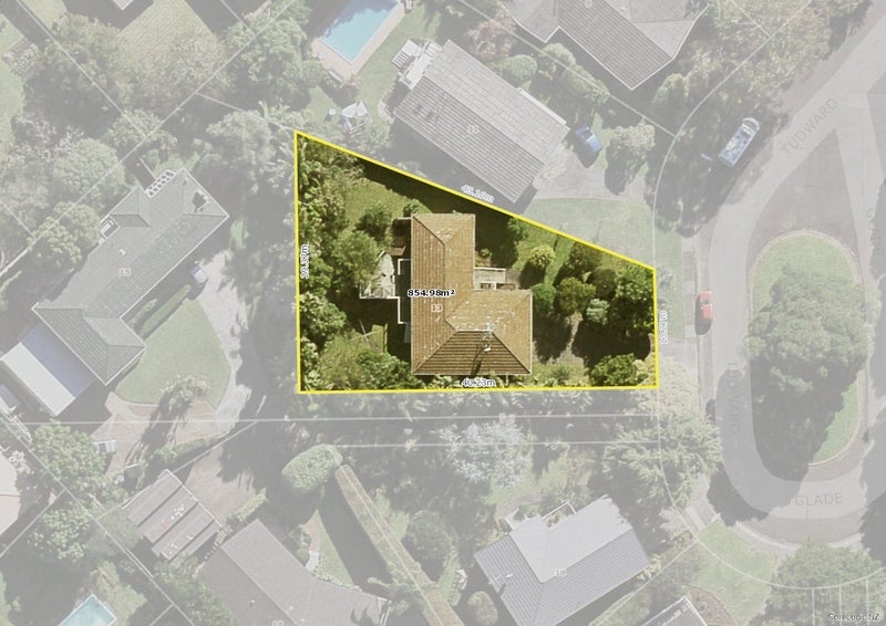 13 Tudward Glade, Hillcrest, Auckland - Carousel 14
