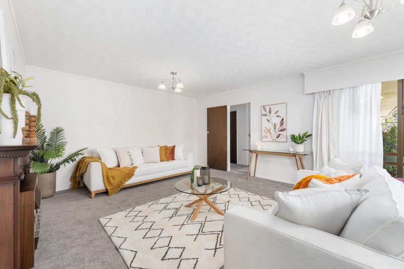 56 Buick Crescent, Awapuni, Palmerston North - Carousel 2