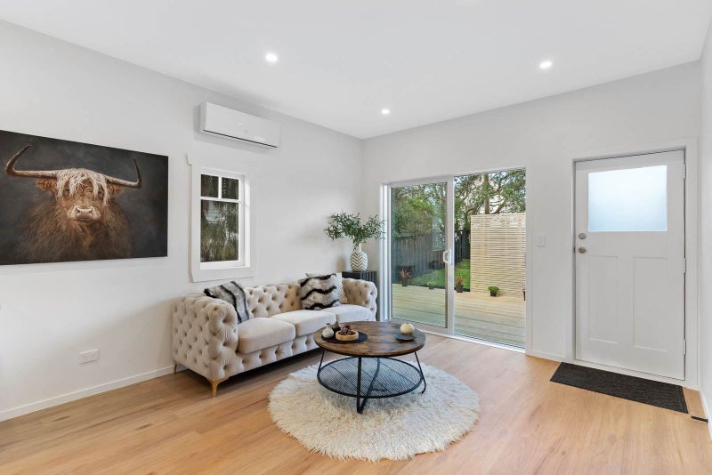 1/68 Birkenhead Avenue, Birkenhead, Auckland - Carousel 2