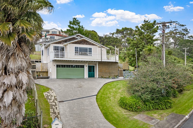 41 Ferry Road, Arkles Bay, Whangaparaoa - Carousel 1