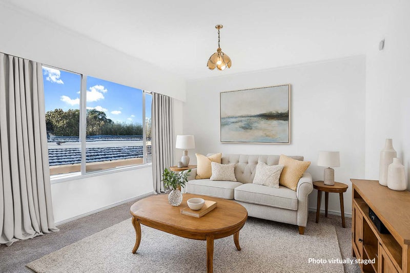 2/50 Te Kanawa Crescent, Henderson, Auckland - Carousel 2