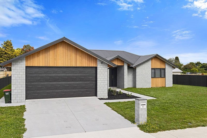 50 Lotus Place, Te Awamutu, Te Awamutu - Carousel 2