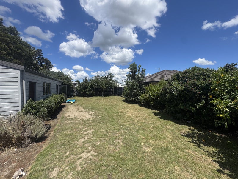 29 Miro Street, Takaro, Palmerston North - Carousel 2
