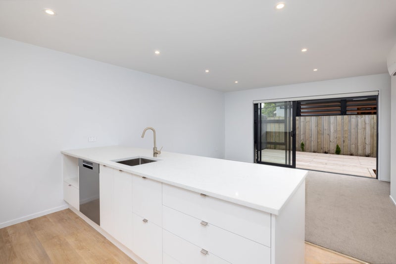 5/67 Osborne Street, Waltham, Christchurch - Carousel 2
