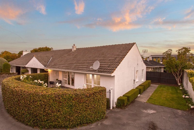 2/89 Winchester Street, Merivale, Christchurch - Carousel 1