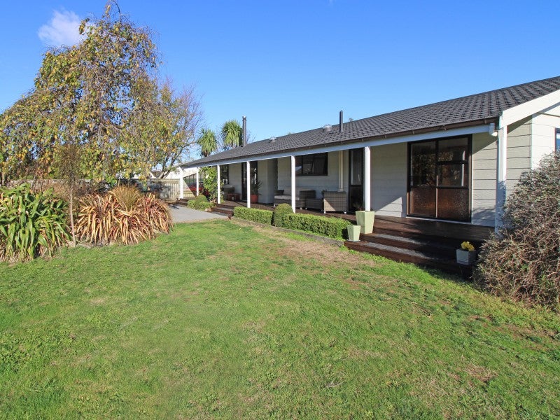 1 Carrington Drive, Carterton - Carousel 2