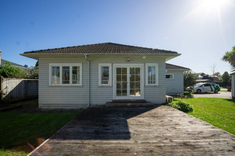 1A St Winifreds Avenue, Hamilton East, Hamilton - Carousel 20