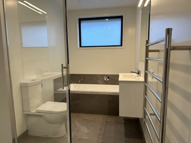 17 Central Terrace, Kelburn, Wellington - Carousel 2