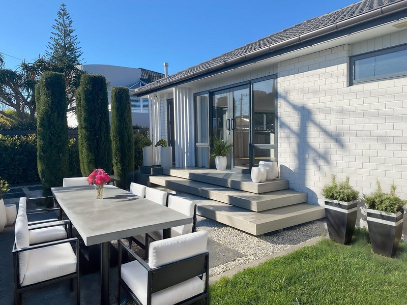 1/2 Omana Road, Milford, Auckland - Carousel 1