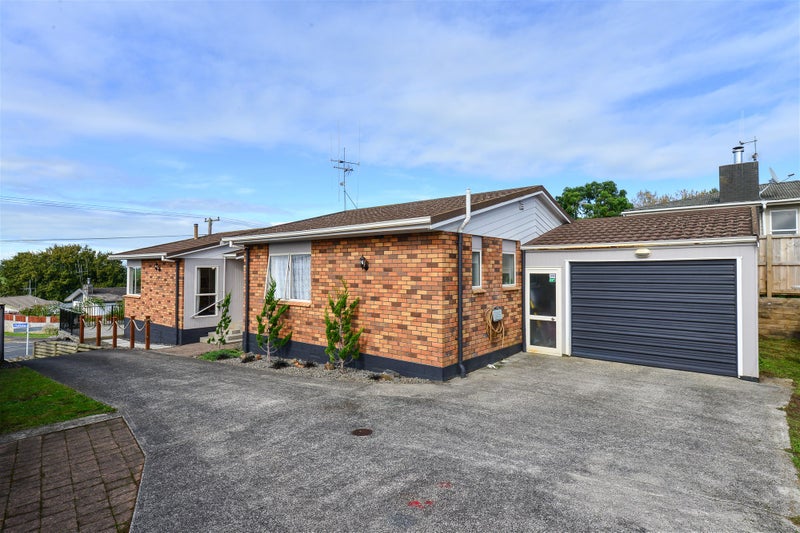 164 Tuhikaramea Road, Dinsdale, Hamilton - Carousel 1