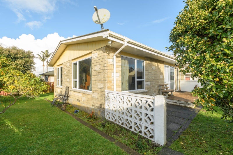 24B Hall Road, Matua, Tauranga - Carousel 1