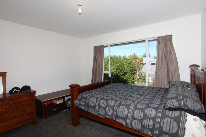 22 Vardon Crescent, Shirley, Christchurch - Carousel 9