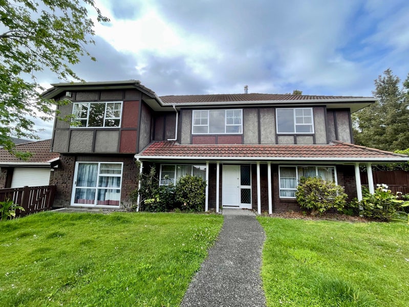 11 Ravenstone Place, Chatswood, Auckland - Carousel 13