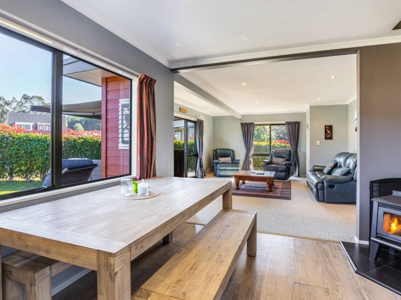 11 Tui Crescent, Omori, Tūrangi - Carousel 2