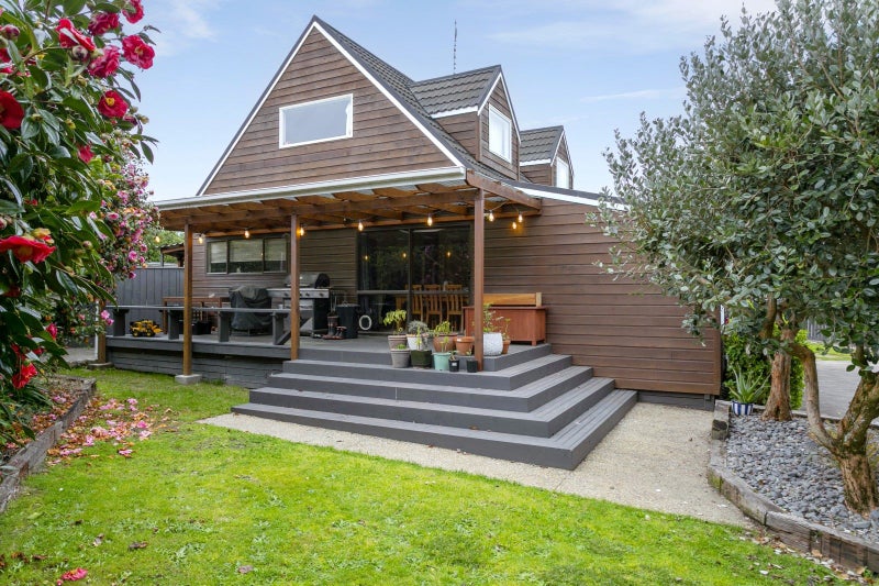 1 Green Place, Richmond Heights, Taupo - Carousel 2