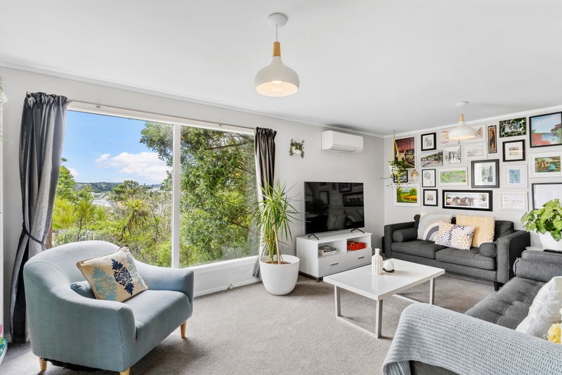 1/83 Quebec Street, Kingston, Wellington - Carousel 1