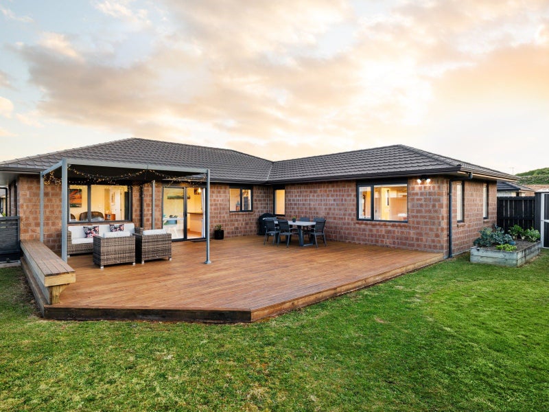 22 Kawariki Drive, Baverstock, Hamilton - Carousel 2