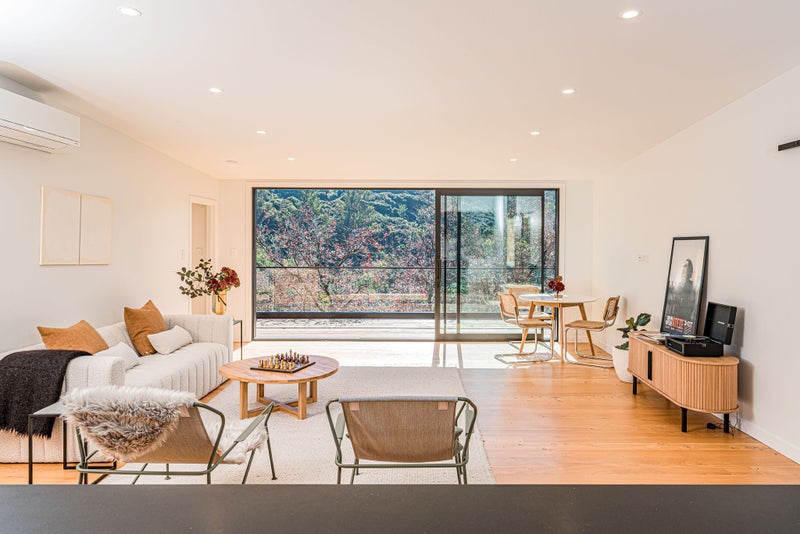 527 North Road, Normanby, Dunedin - Carousel 1