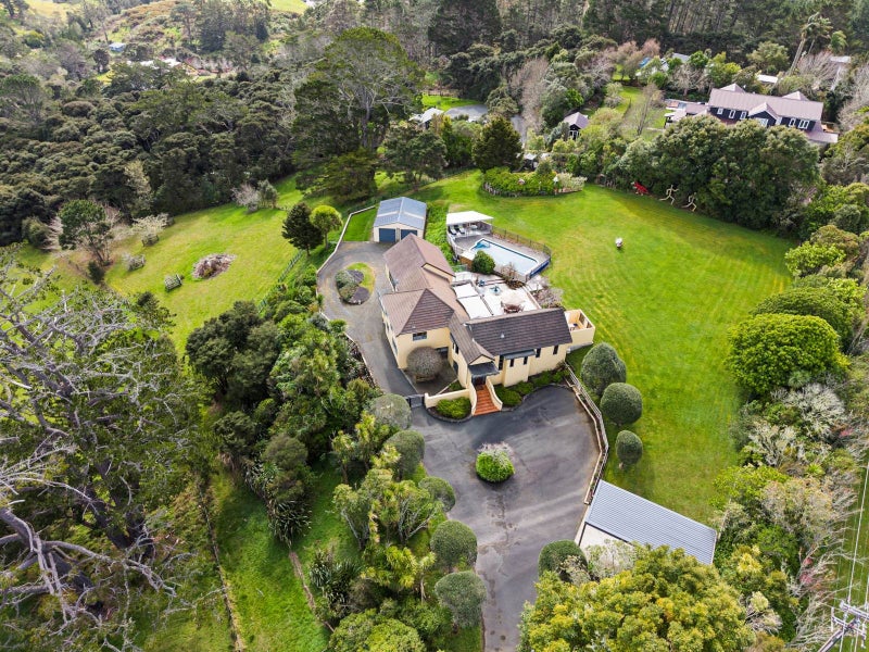 2 Godley Lane, Lucas Heights, Auckland - Carousel 1