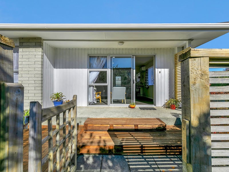 2/53 Ebdentown Street, Ebdentown, Upper Hutt - Carousel 1