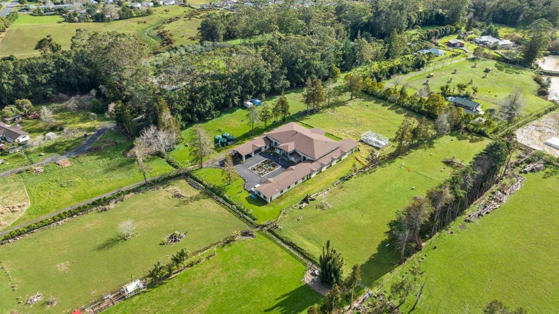 486 Paremoremo Road, Paremoremo, Auckland - Carousel 2
