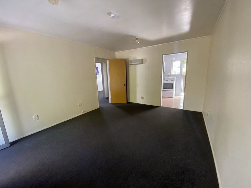 2A Crescent Court, Melville, Hamilton - Carousel 5