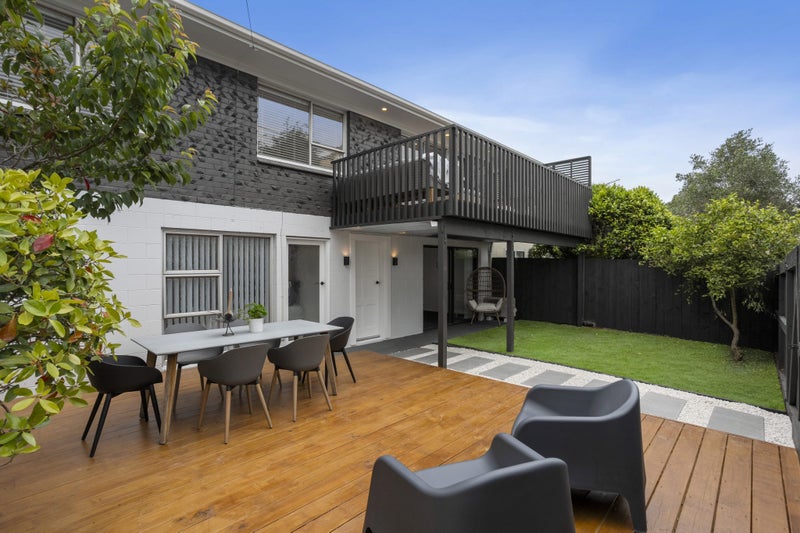 2/57 Moana Avenue, Onehunga, Auckland - Carousel 1