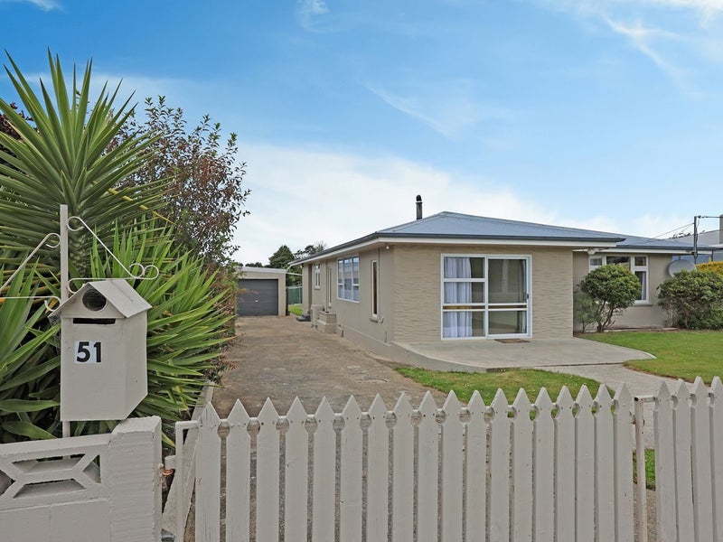 51 Stuart Street, Holmes Hill, Oamaru - Carousel 1