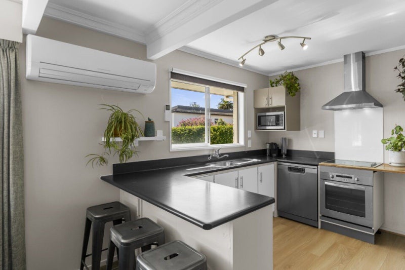 9A Karaka Road, Otumoetai, Tauranga - Carousel 17