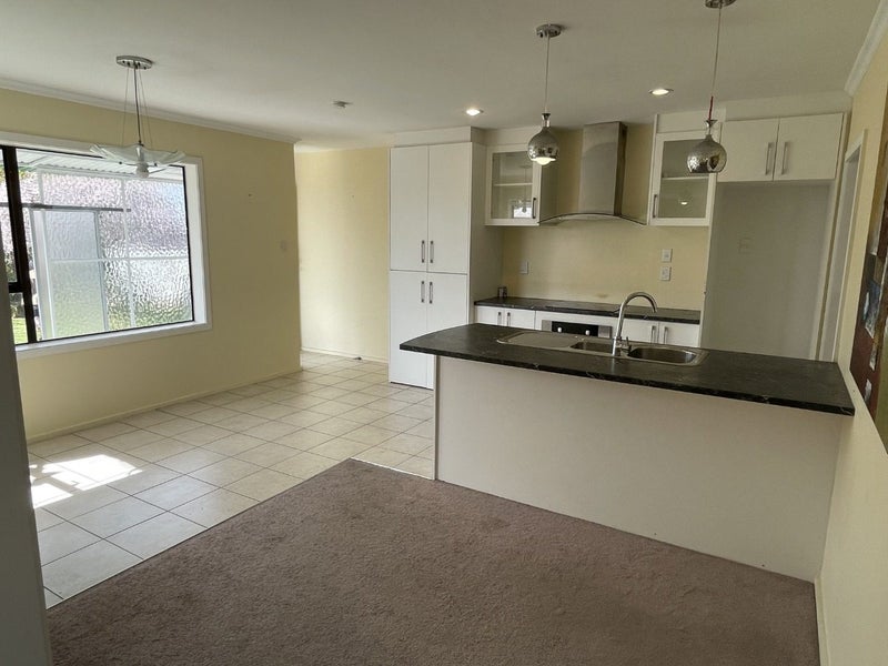 132 Avonhead Road, Avonhead, Christchurch - Carousel 2