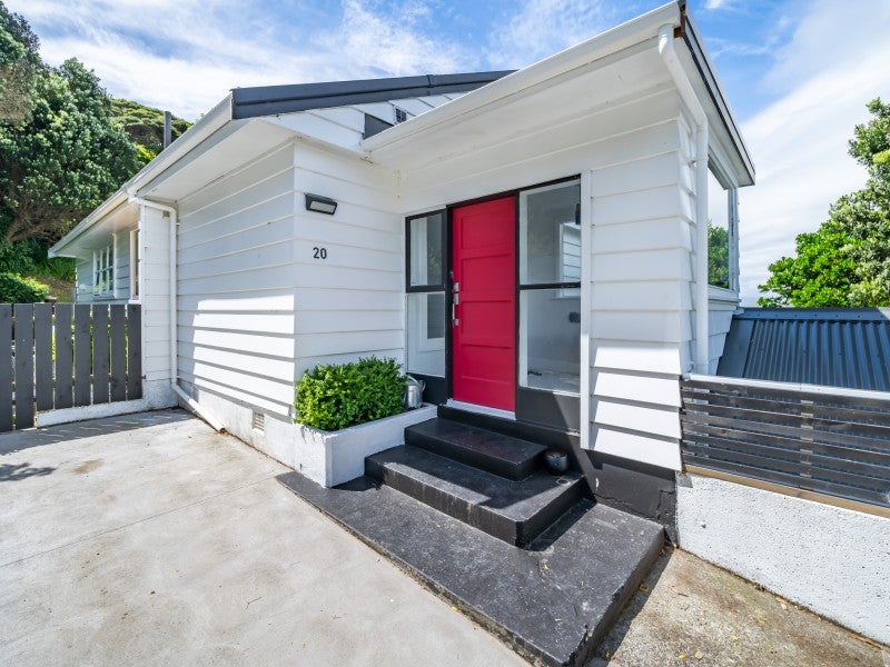 20 Raroa Place, Pukerua Bay, Porirua - Carousel 2