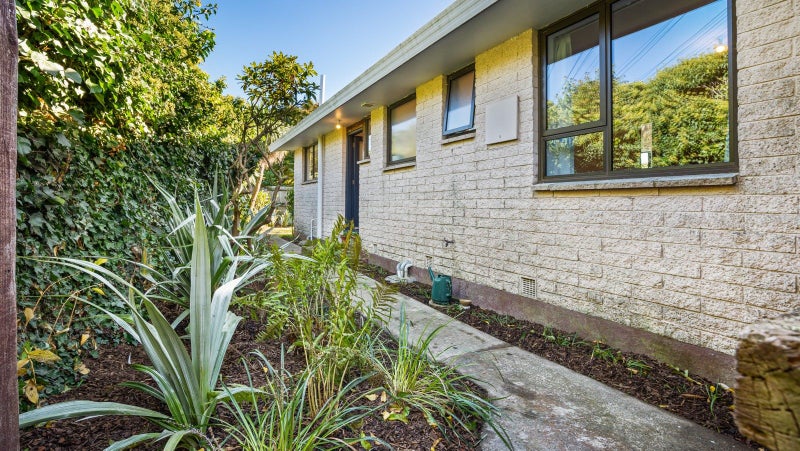 1/27 Ashbourne Street, Burnside, Christchurch - Carousel 14