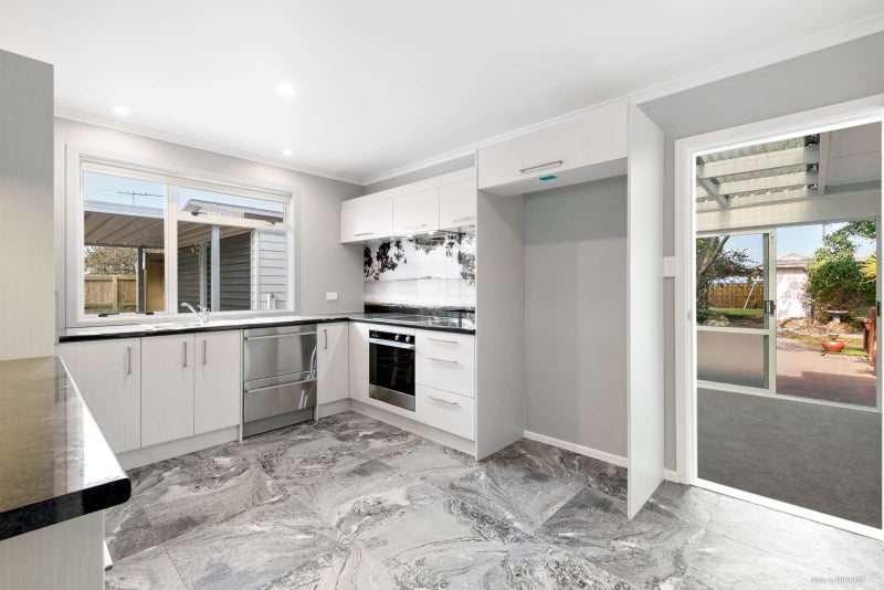 22 Kowhai Avenue, Pokeno - Carousel 2