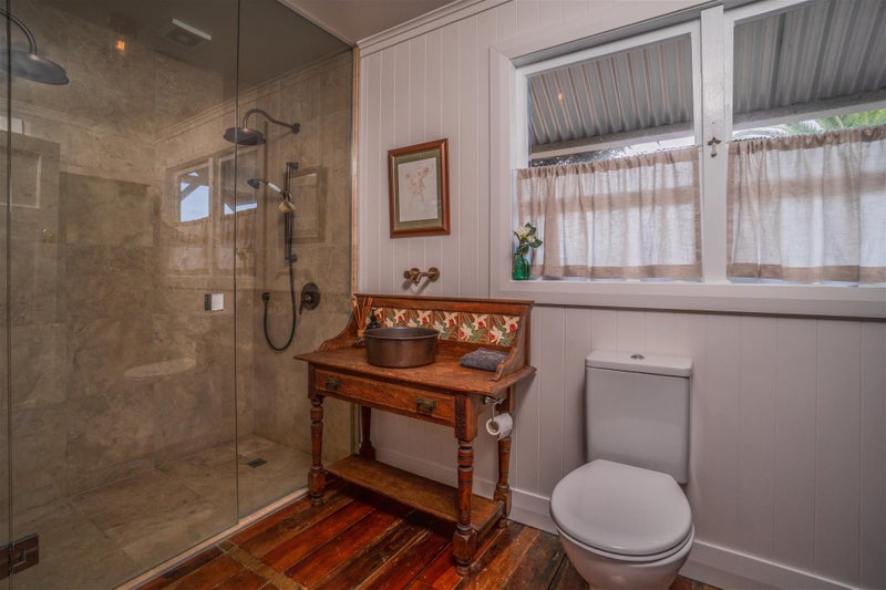 32A Normans Hill Road, Onehunga, Auckland - Carousel 2